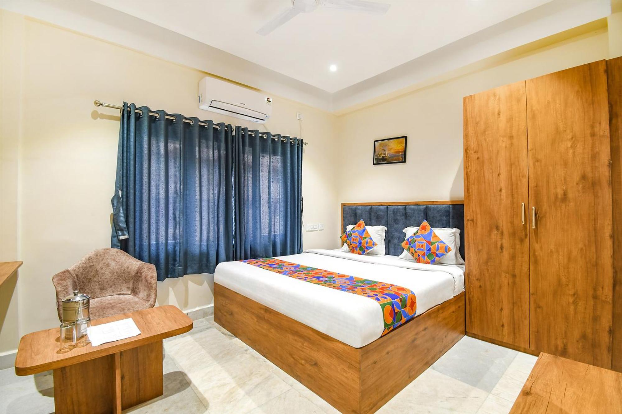 Fabhotel Prime The Golden Plaza - Nr Tarapith Temple Экстерьер фото